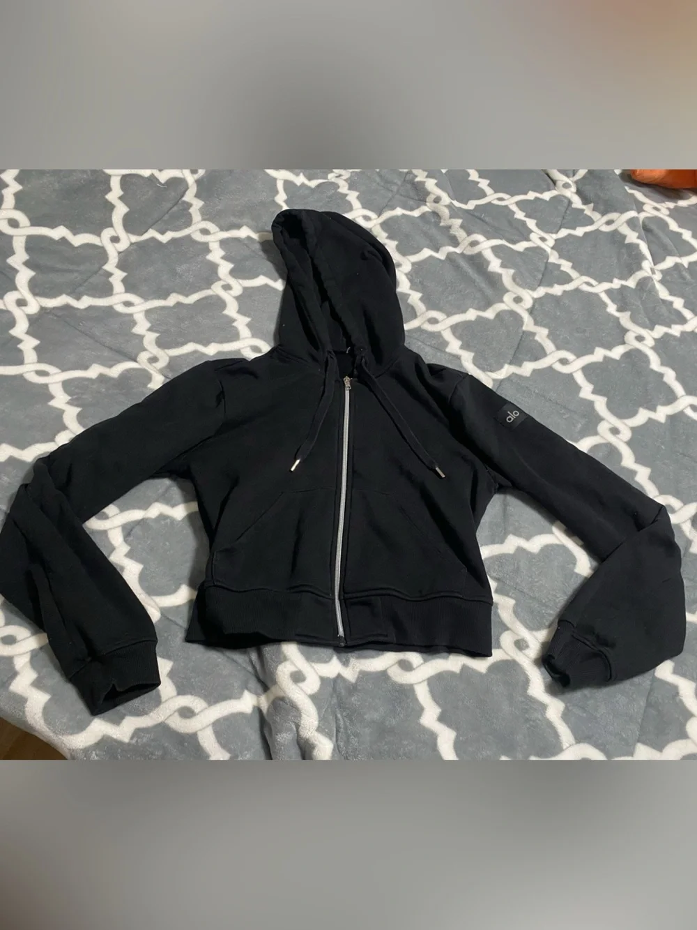 Alo routine cropped hoodie zip up black SZ S jacket